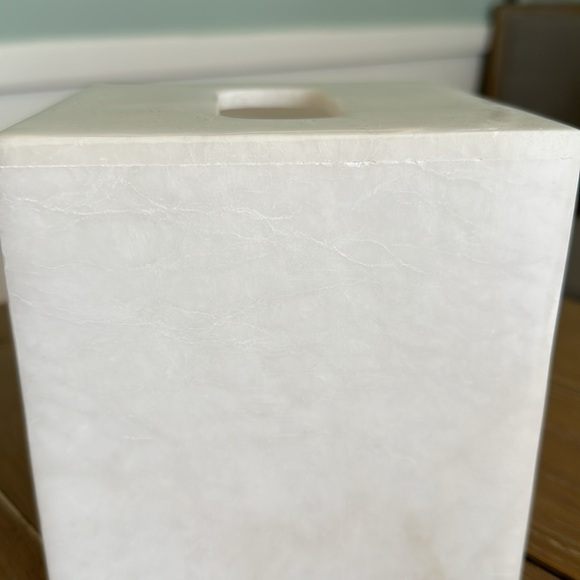 Genuine white alabaster marble stone tissue cover box vanity bathroom guest room - Picture 8 of 9